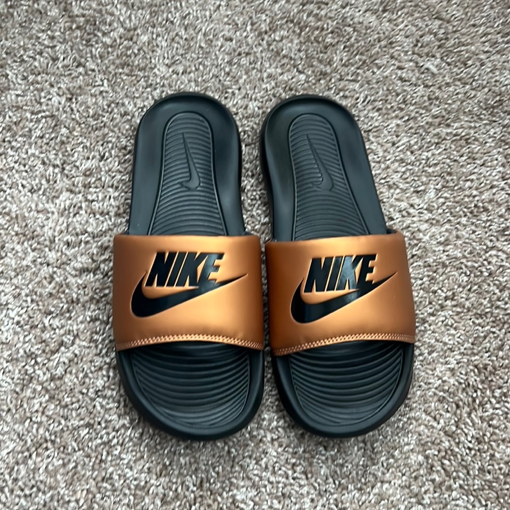 Black Nike Slides